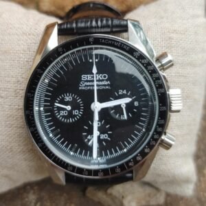 SeikOmega Speedy Chronograph